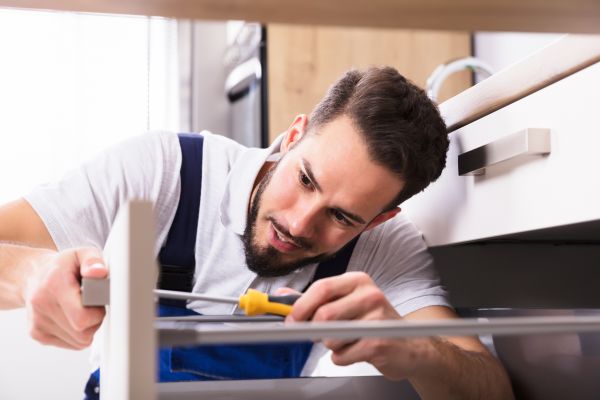 Cabinet Drawer Installation in Bandera