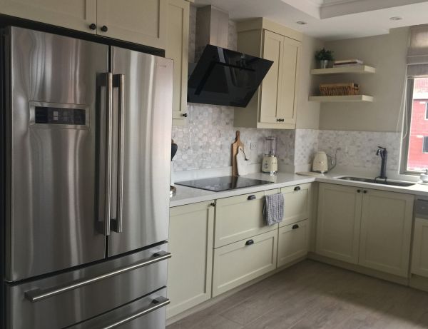 Cabinet Pulls Installation in Bandera